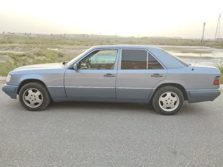 Mercedes-Benz E 280 1993 года за 3 000 000 тг. в Кызылорда – фото 9