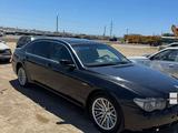 BMW 735 2007 годаүшін2 800 000 тг. в Актау