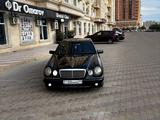 Mercedes-Benz E 320 1998 годаүшін4 200 000 тг. в Актау – фото 5