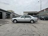 Mercedes-Benz E 230 1996 года за 3 500 000 тг. в Шымкент – фото 2