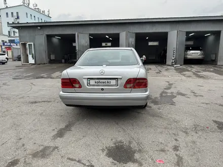 Mercedes-Benz E 230 1996 года за 3 500 000 тг. в Шымкент – фото 5