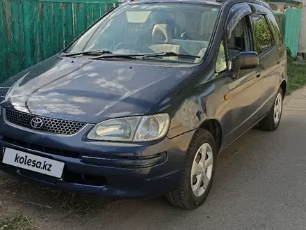 Toyota Spacio 1997 года за 2 500 000 тг. в Алматы – фото 2