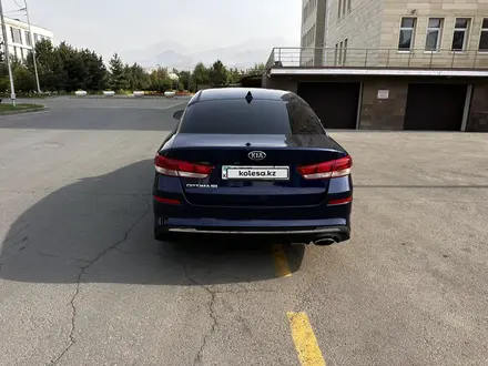 Kia Optima 2019 года за 9 000 000 тг. в Алматы – фото 5