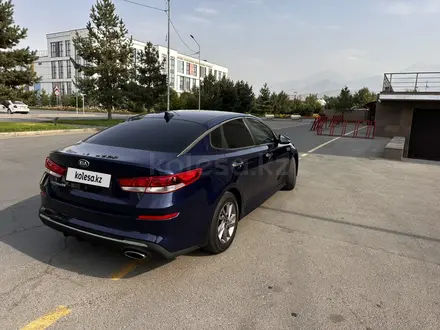 Kia Optima 2019 года за 9 000 000 тг. в Алматы – фото 6