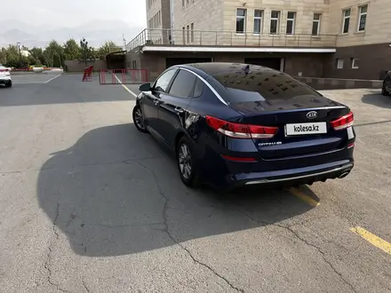 Kia Optima 2019 года за 9 000 000 тг. в Алматы – фото 4