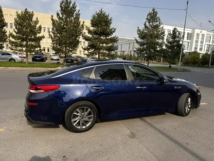 Kia Optima 2019 года за 9 000 000 тг. в Алматы – фото 7