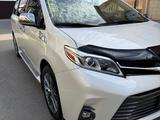 Toyota Sienna 2015 года за 13 000 000 тг. в Актау – фото 3