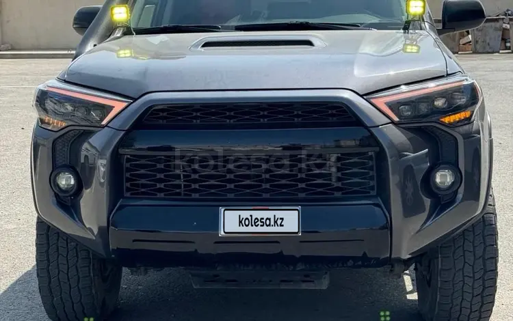 Toyota 4Runner 2013 года за 14 000 000 тг. в Актау