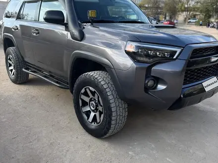 Toyota 4Runner 2013 года за 14 000 000 тг. в Актау – фото 11