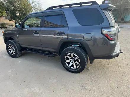 Toyota 4Runner 2013 года за 14 000 000 тг. в Актау – фото 2