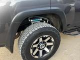 Toyota 4Runner 2013 года за 14 000 000 тг. в Актау – фото 5