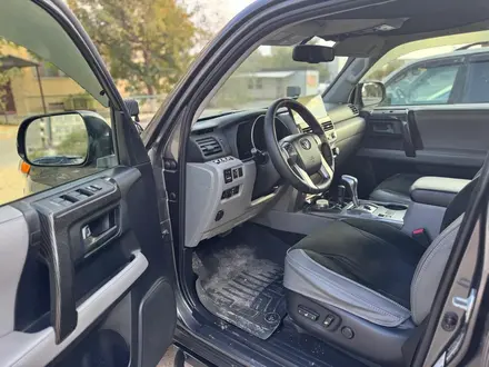 Toyota 4Runner 2013 года за 14 000 000 тг. в Актау – фото 7