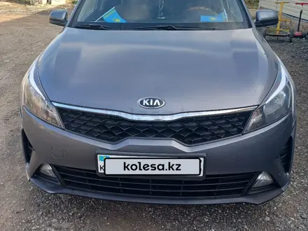 Kia Rio 2020 года за 7 000 000 тг. в Астана