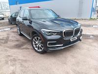 BMW X5 2022 года за 32 000 000 тг. в Астана