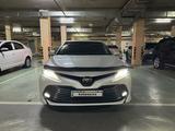 Toyota Camry 2021 года за 14 200 000 тг. в Астана – фото 2