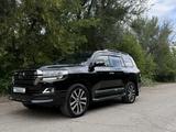 Toyota Land Cruiser 2018 года за 43 000 000 тг. в Усть-Каменогорск – фото 2