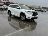 Toyota Highlander 2014 года за 18 900 000 тг. в Алматы – фото 2