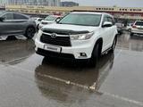 Toyota Highlander 2014 года за 18 900 000 тг. в Алматы