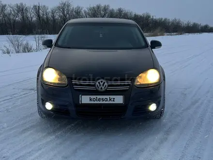 Volkswagen Jetta 2008 года за 3 900 000 тг. в Караганда – фото 3