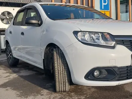 Renault Logan 2014 годаүшін3 600 000 тг. в Шымкент