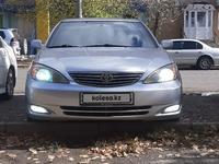 Toyota Camry 2004 годаүшін4 500 000 тг. в Риддер