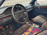 Mercedes-Benz E 230 1991 года за 880 000 тг. в Астана