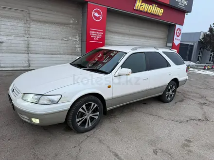Toyota Camry Gracia 1997 года за 3 800 000 тг. в Алматы – фото 2