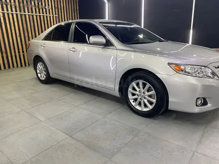 Toyota Camry 2011 года за 9 250 000 тг. в Алматы – фото 27