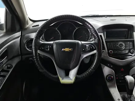 Chevrolet Cruze 2012 года за 3 290 000 тг. в Актобе – фото 11