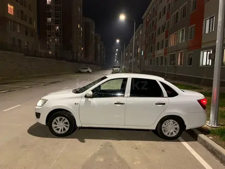 ВАЗ (Lada) Granta 2190 2014 года за 3 100 000 тг. в Шымкент – фото 4