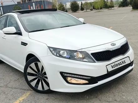 Kia K5 2012 года за 8 000 000 тг. в Алматы – фото 17
