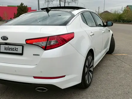 Kia K5 2012 года за 8 000 000 тг. в Алматы – фото 4
