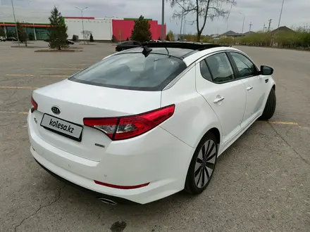 Kia K5 2012 года за 8 000 000 тг. в Алматы – фото 9