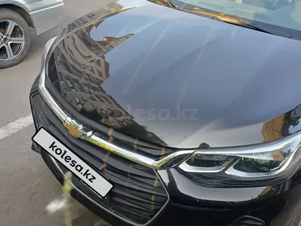 Chevrolet Onix 2025 года за 6 300 000 тг. в Петропавловск – фото 2