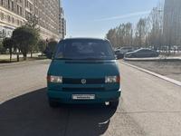 Volkswagen Caravelle 1991 годаүшін2 750 000 тг. в Астана