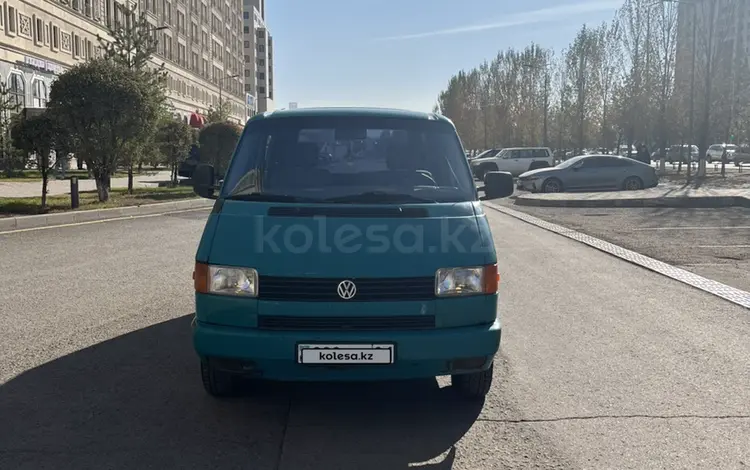 Volkswagen Caravelle 1991 годаүшін2 750 000 тг. в Астана