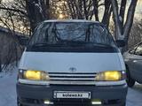 Toyota Previa 1995 годаfor3 200 000 тг. в Караганда