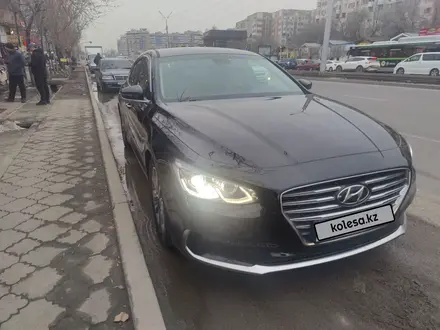 Hyundai Grandeur 2018 года за 13 000 000 тг. в Алматы