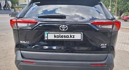 Toyota RAV4 2023 годаүшін16 800 000 тг. в Уральск – фото 5