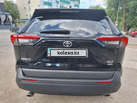 Toyota RAV4 2023 года за 16 800 000 тг. в Уральск – фото 5