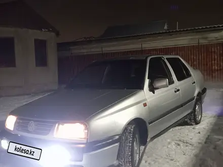 Volkswagen Vento 1993 года за 1 100 000 тг. в Тараз – фото 7