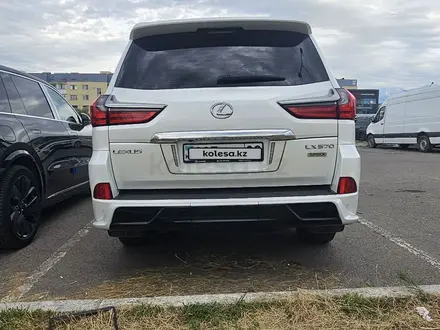 Lexus LX 570 2018 года за 48 000 000 тг. в Алматы – фото 3