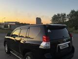 Toyota Land Cruiser Prado 2013 годаүшін18 300 000 тг. в Караганда