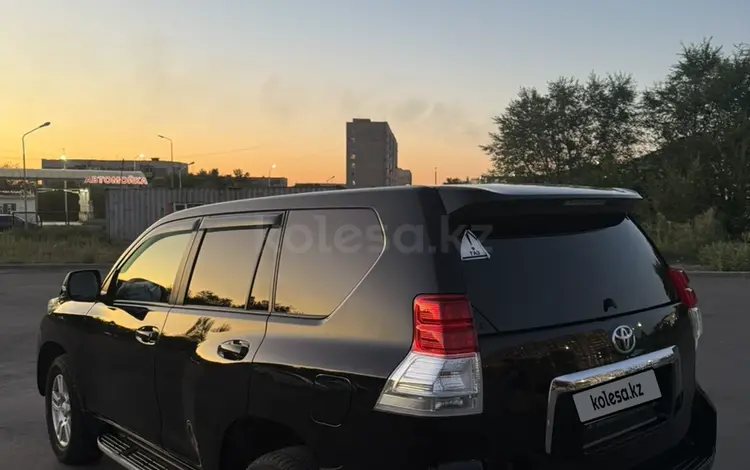 Toyota Land Cruiser Prado 2013 годаүшін18 300 000 тг. в Караганда