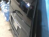 Задняя крышка багажника Vito Merced’s за 100 000 тг. в Алматы – фото 2