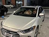 Hyundai Elantra 2017 года за 5 600 000 тг. в Актау