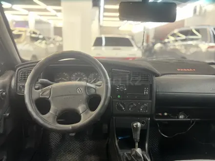 Volkswagen Passat 1994 года за 1 500 000 тг. в Караганда – фото 7