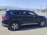 Hyundai Santa Fe 2022 годаүшін13 800 000 тг. в Алматы – фото 2