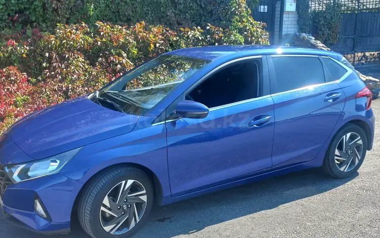 Hyundai i20 2023 года за 7 100 000 тг. в Усть-Каменогорск
