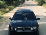 Volkswagen Golf 2001 годаүшін3 000 000 тг. в Сарыагаш